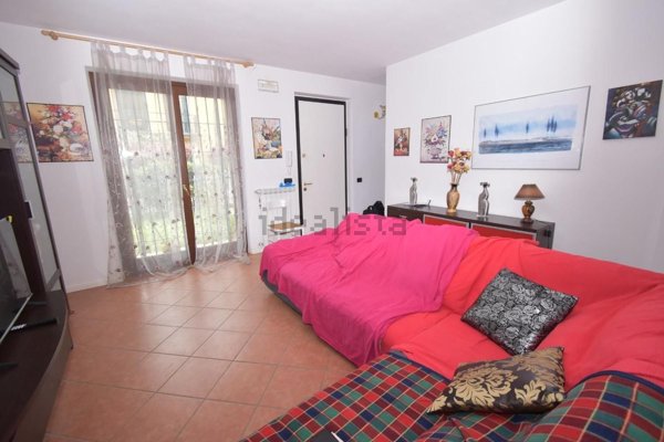 casa indipendente in vendita a Vecchiano in zona Nodica