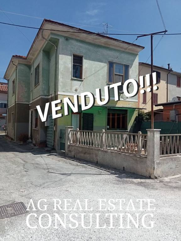 casa indipendente in vendita a Vecchiano