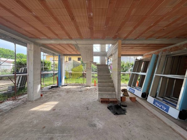 casa indipendente in vendita a Vecchiano in zona Nodica