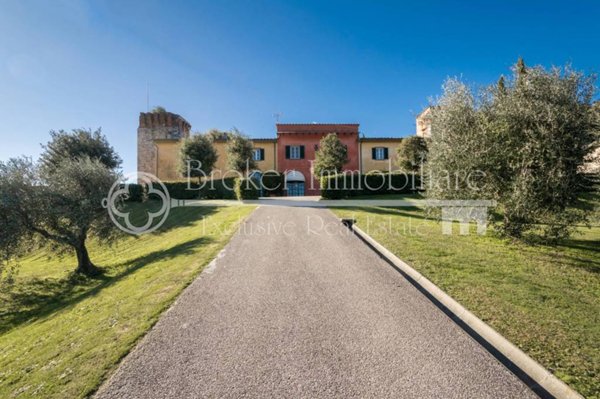 casa indipendente in vendita a Vecchiano