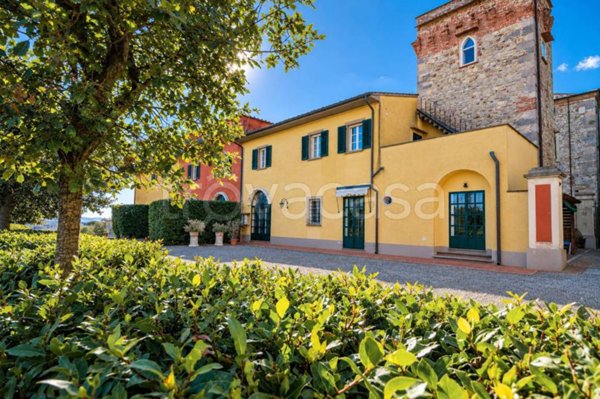 casa indipendente in vendita a Vecchiano