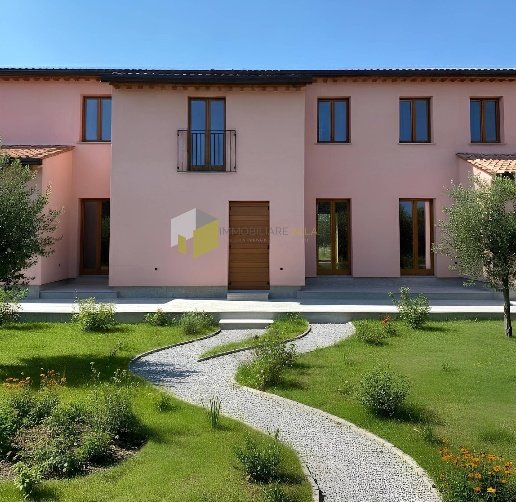 casa indipendente in vendita a Vecchiano in zona Migliarino Pisano