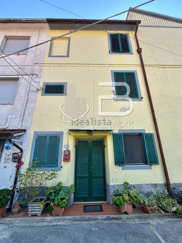 casa indipendente in vendita a Vecchiano