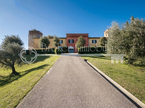 casa indipendente in vendita a Vecchiano