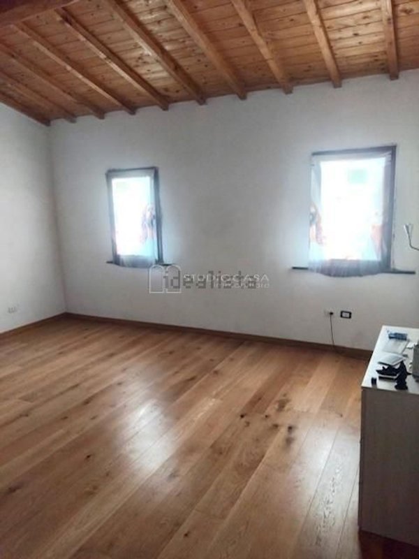 casa indipendente in vendita a Vecchiano