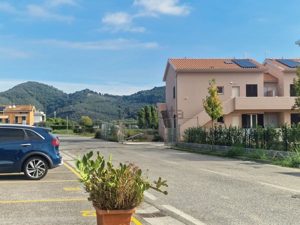casa indipendente in vendita a Vecchiano