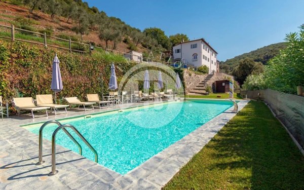casa indipendente in vendita a Vecchiano
