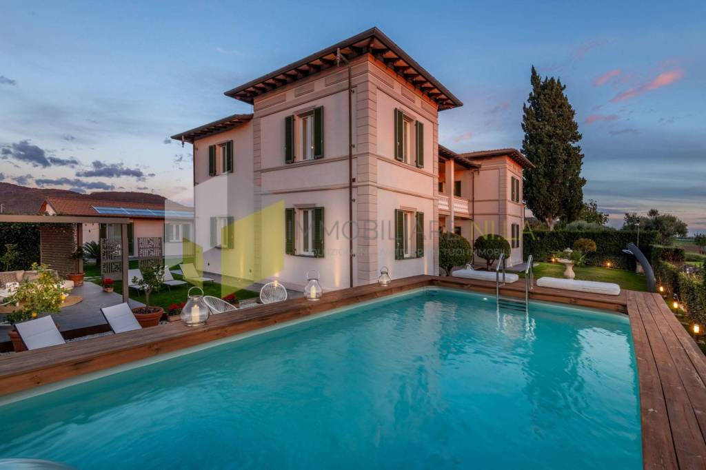 casa indipendente in vendita a Vecchiano