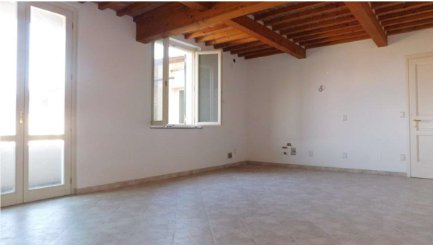 appartamento in vendita a Vicopisano in zona Caprona