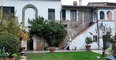 casa indipendente in vendita a Vicopisano in zona Uliveto Terme