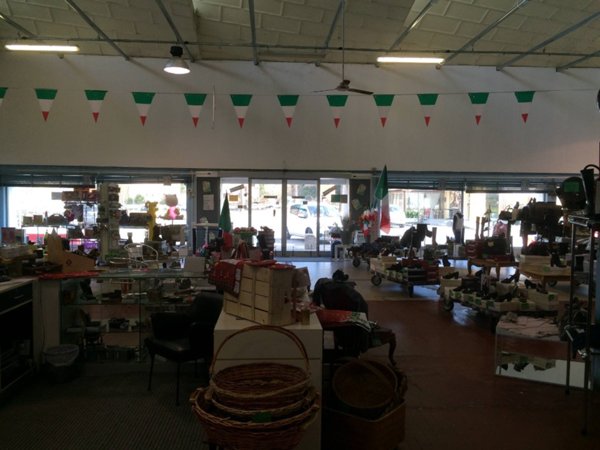 negozio in vendita a Vicopisano