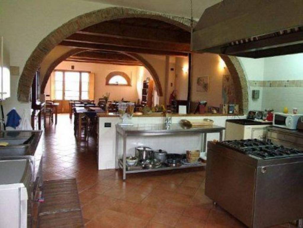 casa indipendente in vendita a Vicopisano