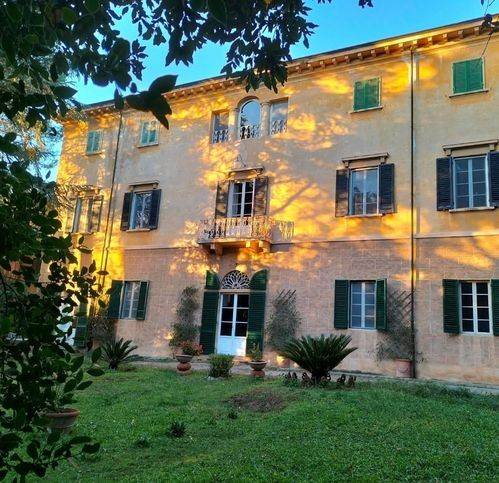 villa in vendita a Vicopisano