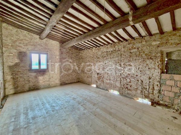 casa indipendente in vendita a Vicopisano