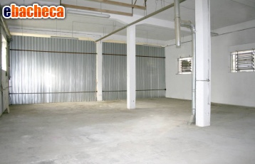 negozio in vendita a Vicopisano in zona San Giovanni alla Vena