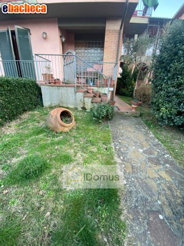casa indipendente in vendita a Vicopisano