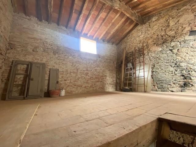 casa indipendente in vendita a Vicopisano in zona Uliveto Terme