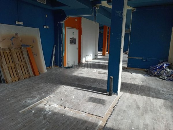 negozio in vendita a Vicopisano in zona San Giovanni alla Vena