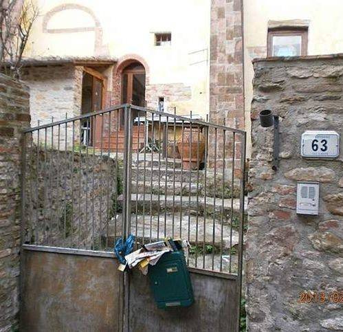casa indipendente in vendita a Vicopisano
