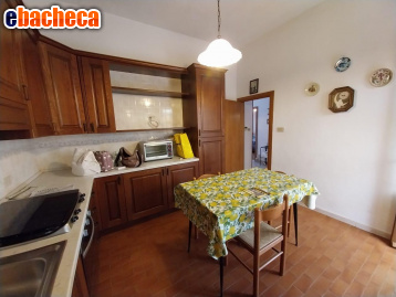 appartamento in vendita a Vicopisano in zona Caprona