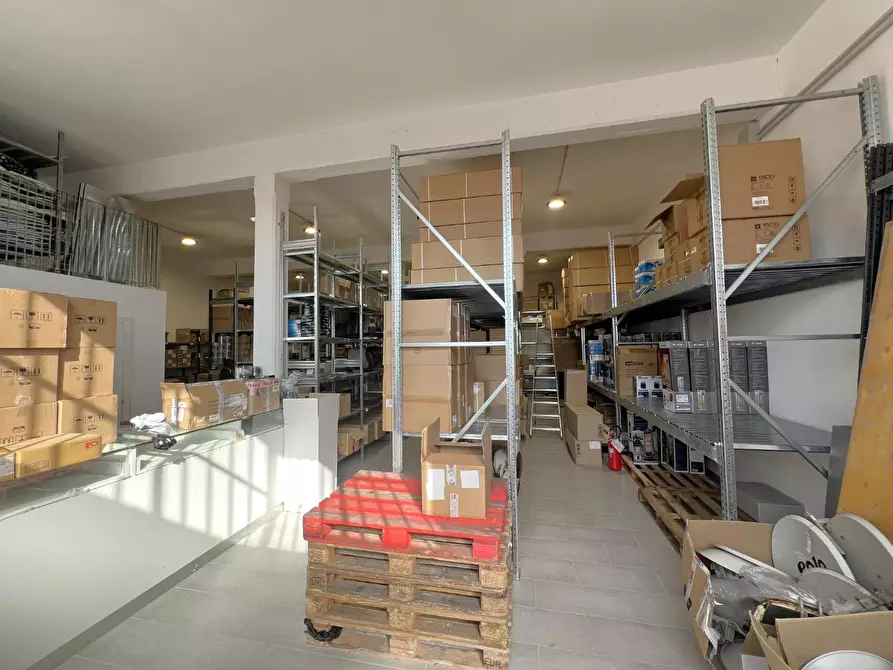 ufficio in vendita a Vicopisano in zona San Giovanni alla Vena
