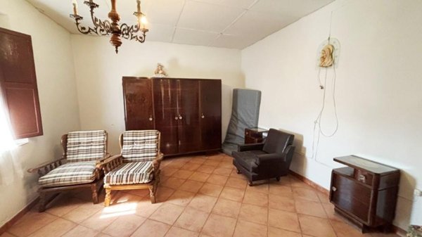 casa indipendente in vendita a Vicopisano in zona Uliveto Terme