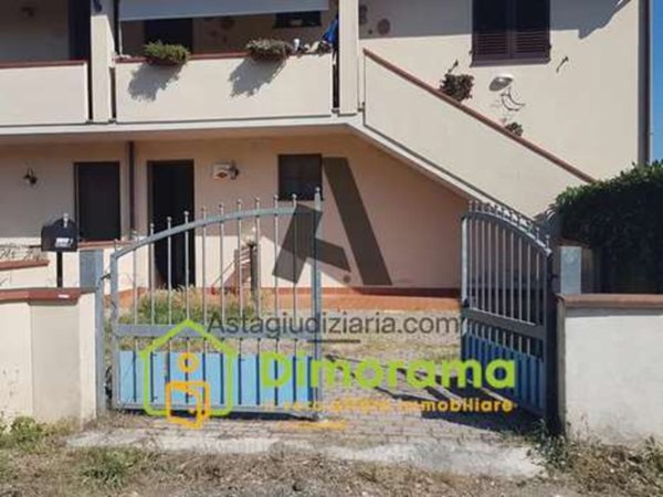 appartamento in vendita a Vicopisano in zona Caprona
