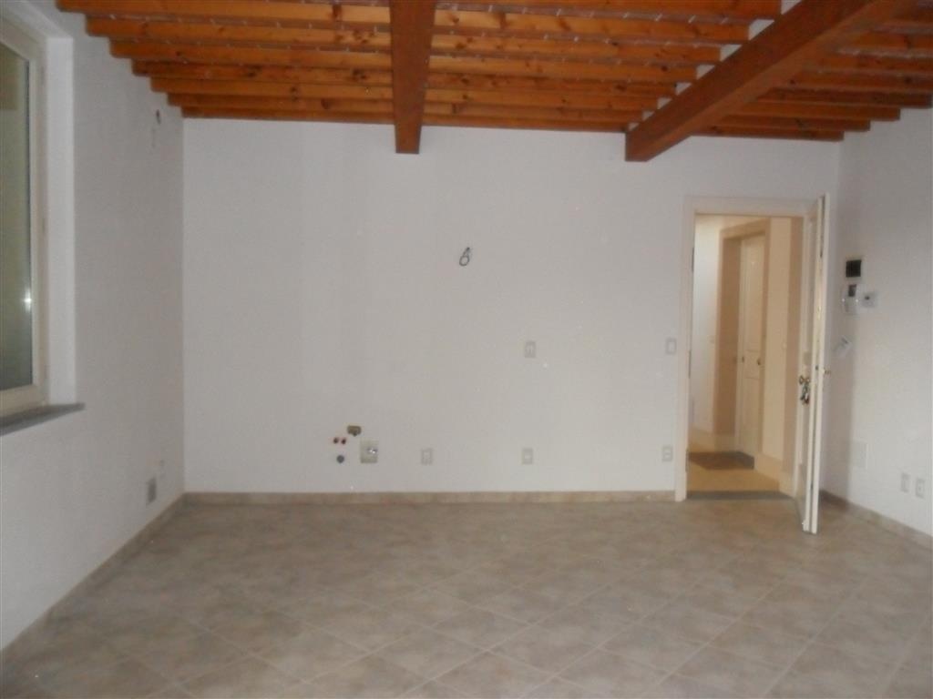 appartamento in vendita a Vicopisano in zona Caprona