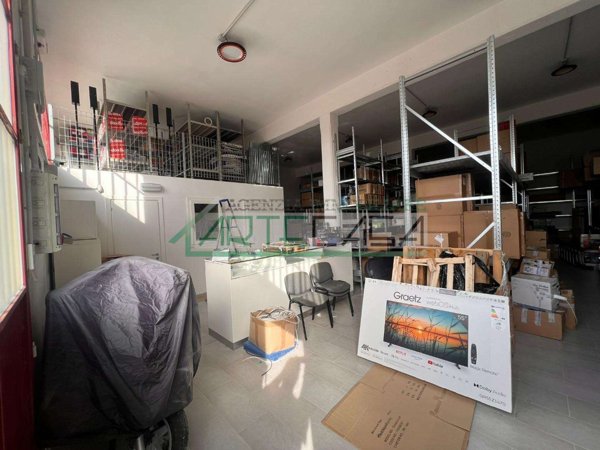 ufficio in vendita a Vicopisano in zona San Giovanni alla Vena