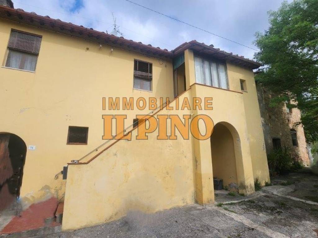 casa indipendente in vendita a Vicopisano
