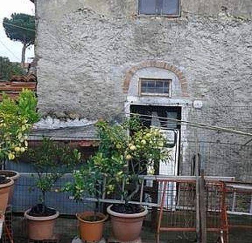 casa indipendente in vendita a Vicopisano