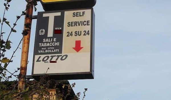 negozio in vendita a Vicopisano