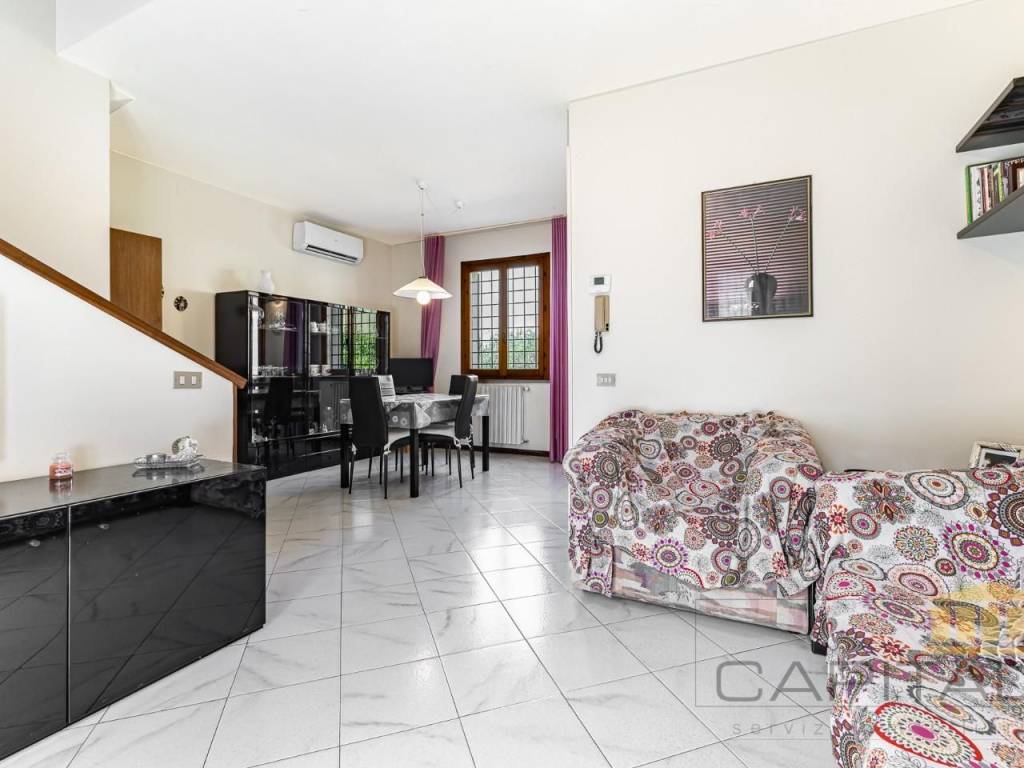 casa indipendente in vendita a Vicopisano