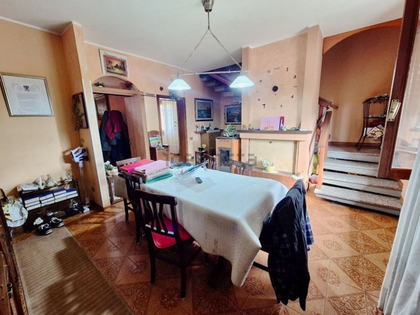 appartamento in vendita a Vicopisano in zona Uliveto Terme