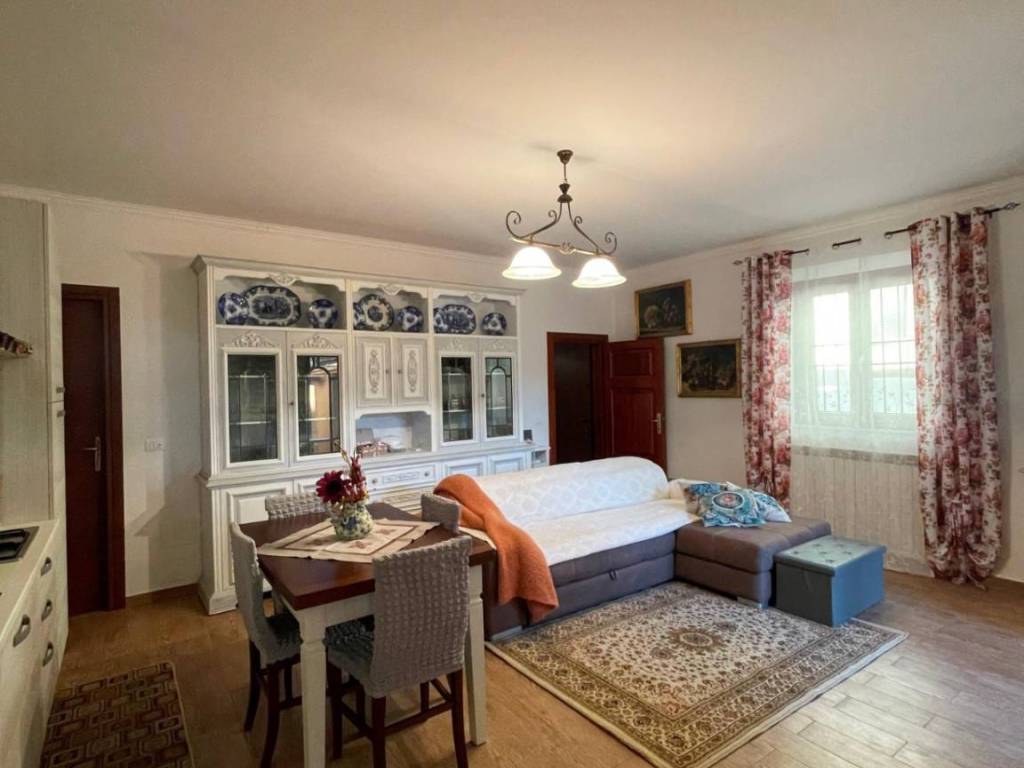 casa indipendente in vendita a Vicopisano in zona Uliveto Terme