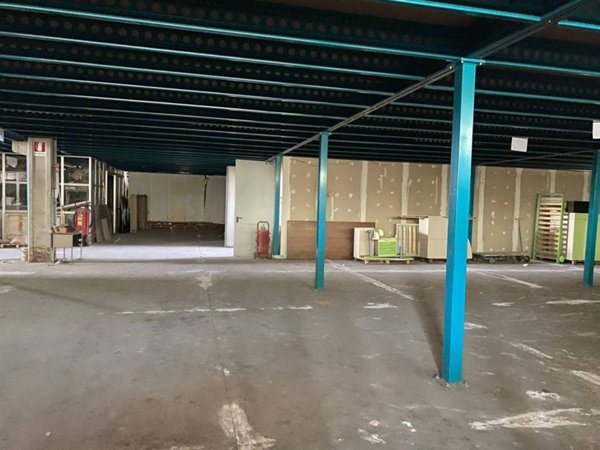 capannone in vendita a Vicopisano