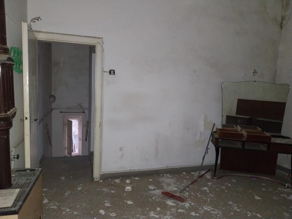 casa indipendente in vendita a Vicopisano in zona Uliveto Terme