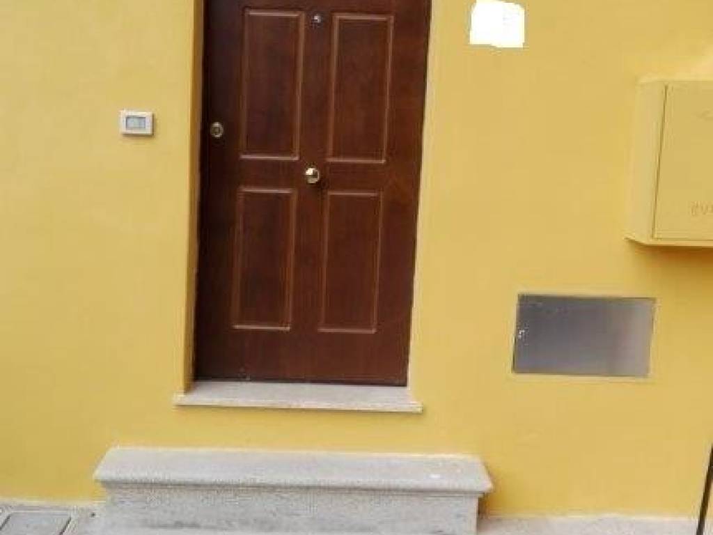 intera palazzina in vendita a Vicopisano in zona San Giovanni alla Vena