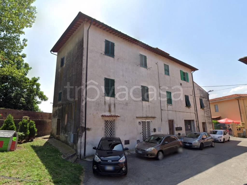 appartamento in vendita a Vicopisano