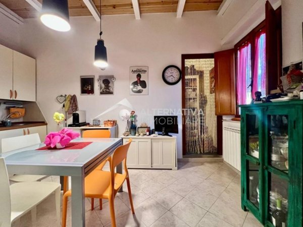 appartamento in vendita a Vicopisano in zona Uliveto Terme