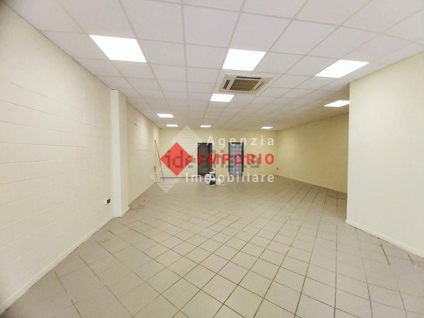 ufficio in vendita a Vicopisano