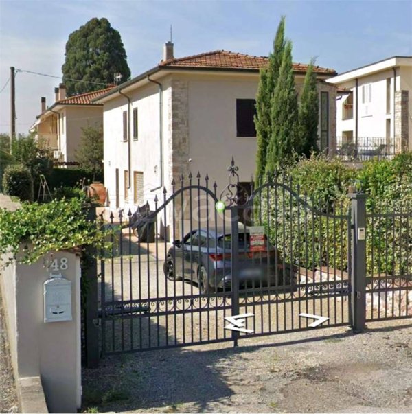 casa indipendente in vendita a Vicopisano