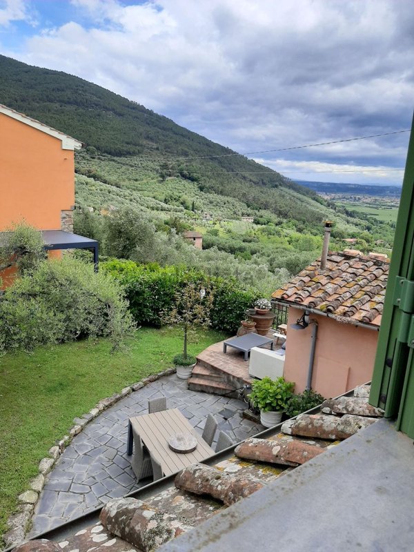 casa indipendente in vendita a Vicopisano