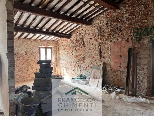 casa indipendente in vendita a Vicopisano