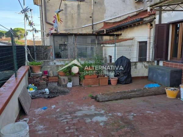 appartamento in vendita a Vicopisano in zona San Giovanni alla Vena