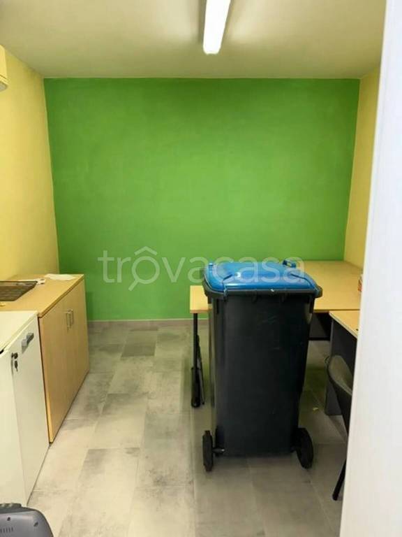 locale commerciale in vendita a Vicopisano in zona San Giovanni alla Vena