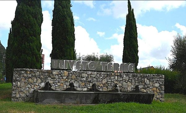 appartamento in vendita a Vicopisano in zona Uliveto Terme