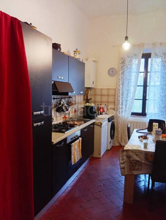 appartamento in vendita a Vicopisano in zona Uliveto Terme