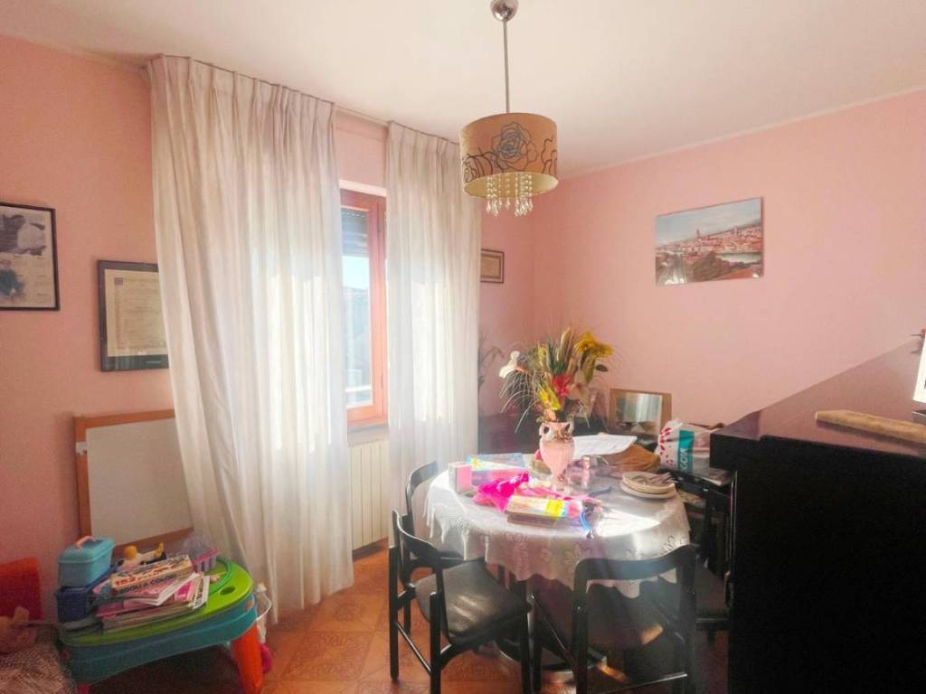 appartamento in vendita a Vicopisano in zona Uliveto Terme