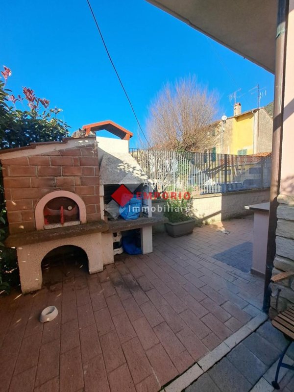 appartamento in vendita a Vicopisano in zona Uliveto Terme